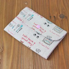 お薬手帳＆診察券ケース ポイントカードも入ります　ハンドメイド　キッチン