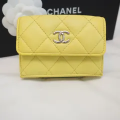 美品 シャネル マトラッセ コンパクト三つ折り財布 黄色 ラムスキン CHANEL シャネル 三つ折り財布 マトラッセ ココマーク