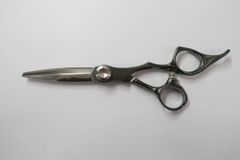 Bランク【トギノン TOGINON】 FUMA.FF フーマフォルテッシモ スライド5.8 シザー 美容師・理容師 5.8インチ 右利き ドライカット【中古】:I-848