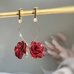 薔薇 レッド ピアス(各種金具変更有) ディップアート アメリカンフラワー ワイヤー お花 可愛い 透明感 成人式 着物 浴衣 和装 和服 お呼ばれ 袴 入学式 卒業式 ローズ 一輪