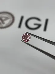 ラボグロウンダイヤモンド プリンセス ビビッドピンク 3.49ct VS1