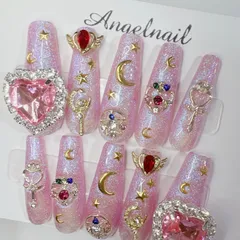 ネイルチップ　オーダーネイル　魔女少々　量産型　地雷系　韓国ネイル　ワンホンネイル　ちゅるん　ピンク　推しネイル　サブカル　ゴテゴテ