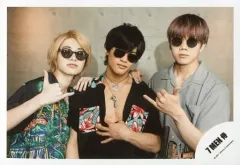 【中古】生写真(ジャニーズ) 7 MEN 侍/菅田琳寧・佐々木大光・今野大輝/横型・上半身/「サマステライブ THE FUTURE」グッズオフショット/公式生写真