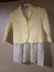 ファミリア　フォーマルスーツ　115cmぐらい