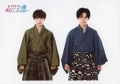 【中古】生写真(男性) 超特急/タクヤ(草川拓弥)・カイ(小笠原海)/横型・膝上・衣装緑・紺・和服・袴・両手下・背景白/「BULLET TRAIN Arena Tour 2018 GOLDEN EPOCH」生写真 第60弾
