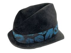 Item thumbnail for item fa69e8a6-8091-4340-8f24-17d836fd31cb