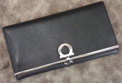 ✨【Ferragamo フェラガモ レザー 長財布】ガンチーニ金具 / ブラック / 上品＆エレガント✨