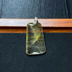 綺麗 EU製 ★タイチンルチルペンダント★黄金針水晶 ゴールド アクセサリー 九星開運天然石B 35.8*22.2*7.9mm ZB9128