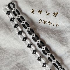 【ミサンガ】ブレスレット フラワーチェーン モノトーン 白黒