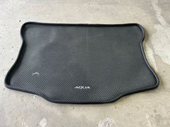 トヨタ　純正　アクア　トランクマット　ラゲッジマット