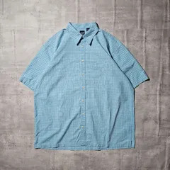 『 GAP / ギャップ 』 BDチェックシャツ / XXLサイズ / ブルー色 ゆったりとしたワイドシルエット やかなブルーのチェック柄は春夏シーズンにぴったり 胸ポケット付き ちょっとした小物をしまうのにも便利
