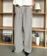 ストライプイージーパンツ    レディース ボトム ロングパンツ ストライプ柄 ズボン ワイドパンツ イージーパンツ