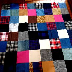 66☆USEDデニムリメイク マルチカバー 127×127センチ 2人かけソファーカバー パッチワーク ベランピング アウトドア キャンプ☆