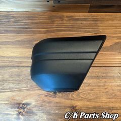 バンパーエンドキャップ フロント左 84-96年 7MX XJチェロキー ワゴニア Jeep ジープ サイドバンパー バンパーカバー バンパーコーナー