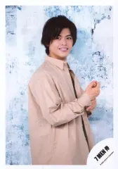 【中古】生写真(ジャニーズ) 7 MEN 侍/菅田琳寧/上半身・衣装ベージュ・両手上げ・体右向き・目線左/Johnnys’ ISLAND STORE グッズオフショット’20夏/公式生写真