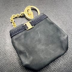 Ferragamo フェラガモ バッグ型 チャーム コインケース ブラック ゴールド金具  スエード