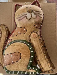 置物 猫 レザーキャットM 陶製 ペット 置物 可愛い 装飾 店舗 店内 陶器 置物 デコレーション 雑貨 ねこ 店内飾り 玄関置物 おしゃれ プレゼント 庭用 オブジェ 13368リュウカエクステリア&ガーデン