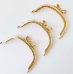 りぼん 口金 幅10.5cm ゴールド 3個 がま口 金具 くし型 アーチ