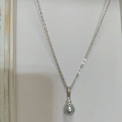 あこや本真珠（日本産）のナチュラルグレーカラー珠のネックレス
