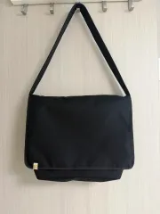 2025年最新】visvim メッセンジャーバッグの人気アイテム - メルカリ