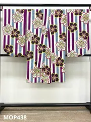 二尺袖 ブランド ポリエステル着物 山本寛斎 金彩 縦縞に桜 袴用  MOP438