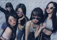 【中古】クリアポスター A4クリアポスター LE SSERAFIM 「CD UNFORGIVEN」 Weverse Shop JAPAN購入特典