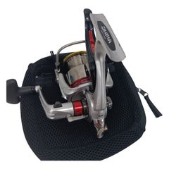 SHIMANO - SHIMANO シマノ 045829 釣り用品 リール スピニングリール  23ストラディック 2500S 程度B 箱付 SHIMANO シマノ 045829 釣り用品 リール スピニングリール 23