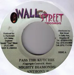 ジャマイカ7” Mighty Diamonds / Anthony B Pass The Kutchie NONE Wallstreet Records /00080