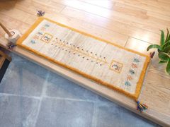 ペルシャ　ギャッベ　ミニランナー　細長いラグ　115x40㎝　生命の木　ベージュ　グレー　黄金色　RJ13920