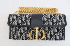 2025年最新】dior ショルダーバッグ 30 montaigneの人気アイテム