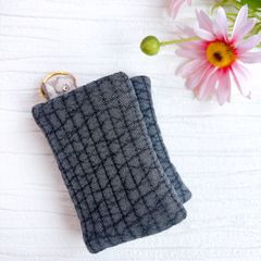 折りたたみポケットティッシュ キーホルダー ヌビ×インド刺繍リボン No.1