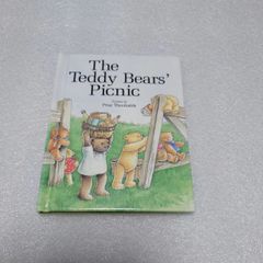 Bears in Pairs 絵本 Niki Yektai - メルカリ