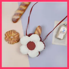 ★スタッフおすすめ★フラワーモチーフショルダーバッグ 10185  大きなお花をモチーフにした可愛いショルダーバッグ。ちょっ 上品　おすすめ おしゃれ　★売れ筋★　人気 高見え　高級感