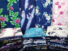 平和屋着物○女性 行灯袴 総刺繍 花唐草文 葡萄色 卒業式 洗える着物  