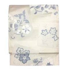 セール 京やJ129　特選逸品　六通柄　短冊文様　花鳥風月　フォーマルからカジュアルまで　今年流行の白地の帯　振袖にも最適　留袖・訪問着・附下・小紋・色無地・紬　新同　美品　リサイクル着物