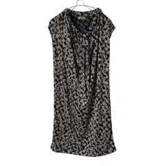 TR13【美品】Noble ノーブル ノースリーブ膝丈ワンピース 花柄 総柄 ブラック/ベージュ