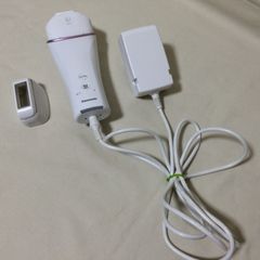 W580　Panasonic　パナソニック 光美容器 光エステ ボディ&フェイス用 コンパクト ピンク調 ES-WH76