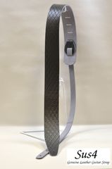 ギターストラップ 国内生産 ハンドメイド 本革使用　(Genuine Leather Guitar Strap)　ダークグレー　キルティング型押加工