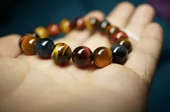 開運 虎目石ブレスレット タイガーアイ 8.5㎜ 22玉 数珠 青虎目 赤虎目 黄虎目 三色混合 ブレスレット 勝負運 集中力 判断力 出世運 財運アップ  金運アップ 念珠 数珠