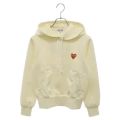 ☆ NIKE x Comme des Garcons PLAY Foodie コラボパーカー ☆ Comme Des Garçons Play x Nike Will Add Some Heart To Your