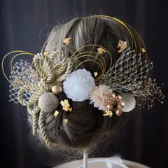 卒業式髪飾り　結婚式、成人式髪飾り　水引、金箔、和紐アレンジ
