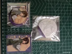 TS-00509 進撃の巨人 ハンズ 缶バッジ 特典ステッカー ハンジセット  MAPPA TSUTAYA 原画 缶バッジ