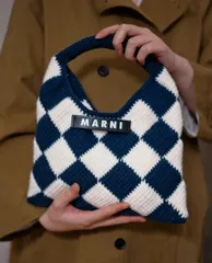 2024年最新】marni market バッグの人気アイテム - メルカリ