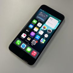 au iPhone SE(第3世代) 64GB スターライト