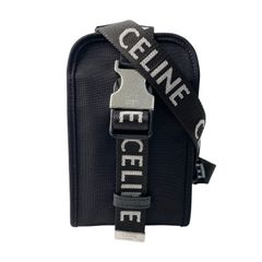 美品CELINE 10J212 トレッキング ショルダー フォンポーチナイロン. 美品CELINE 10J212 トレッキング ショルダー フォンポーチ ナイロン
