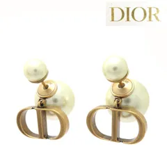 2024年最新】dior ピアス tribalesの人気アイテム - メルカリ