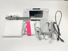 Wii U 本体 (32GB) + マリオカート8 + マリオカートハンドル + スーパーマリオワールド セット