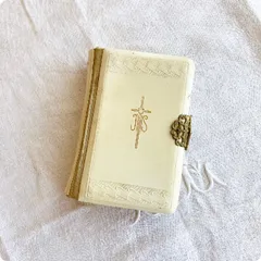 アンティーク　聖書 1888 antique bible - Etsy 日本
