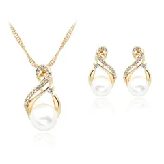 人工パール　クリスタル　ラインストーン　ペンダント　ネックレス　ピアス　スタッド　ジュエリーセット　結婚式