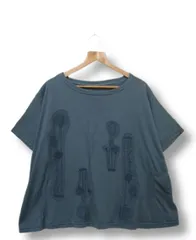 〇【1点限り】【未使用】センソユニコ io comme io イオコムイオ 半袖Tシャツ カットソー 丸首 花柄刺繍 ゆったりデザイン 青系 Mサイズ38 春夏秋用■管理番号L29361SSA26-250920-50-3（198）のサムネイル